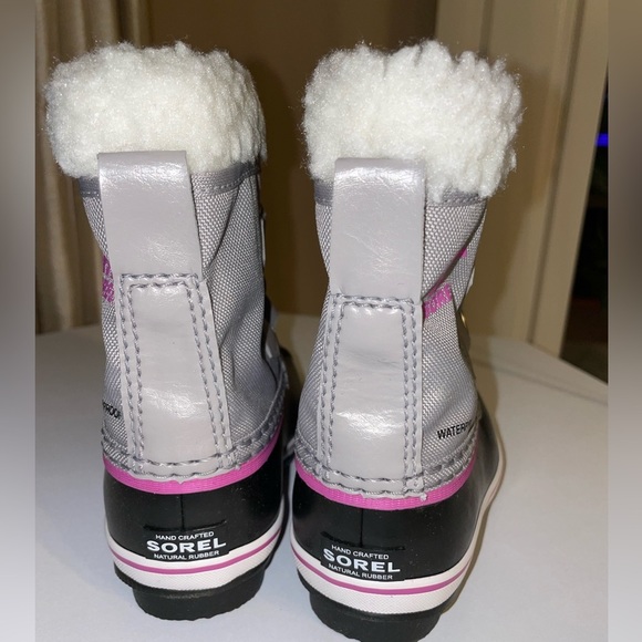 Sorel Yoot Pac Waterproof Toddler Snow Boot in Chrome Blackpink Girls Size 8 NWT - Picture 6 of 11